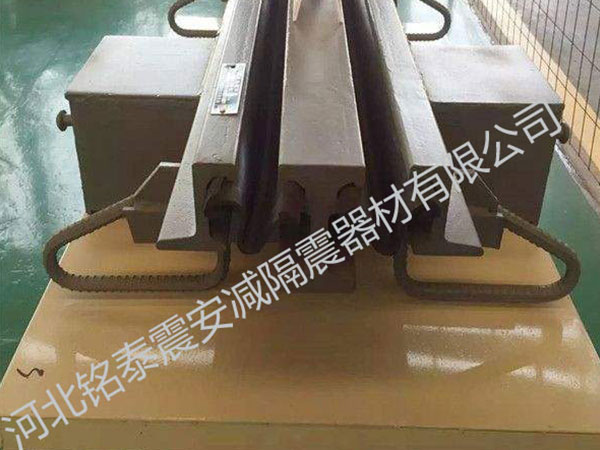 模數(shù)式伸縮裝置圖片10